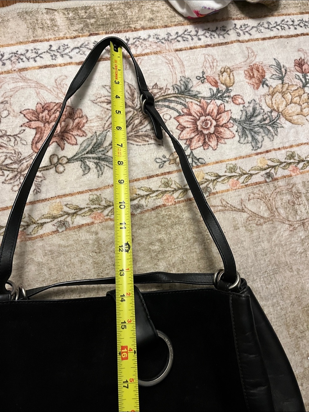 Michael Kors black leather and suade Women's Tote - Picture 5 of 11